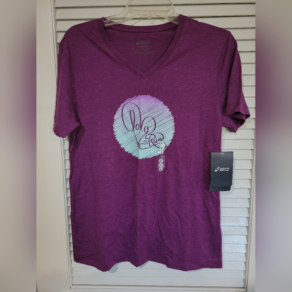 NWT ASICS women's Tshirt large